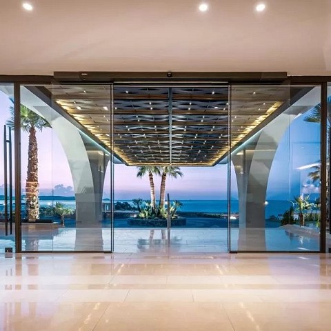 Atostogos Rodo saloje: 5★ Mitsis Rodos Village Beach Hotel & Spa viešbutis su viskas įskaičiuota už 