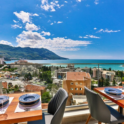 Atostogos Juodkalnijoje: 4★ Lusso Mare viešbutis su maitinimu vos 
