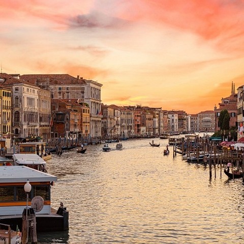 Itališkos pavasario atostogos Venecijoje 3★  "Carlton Capri Hotel" viešbutyje  tik už 
